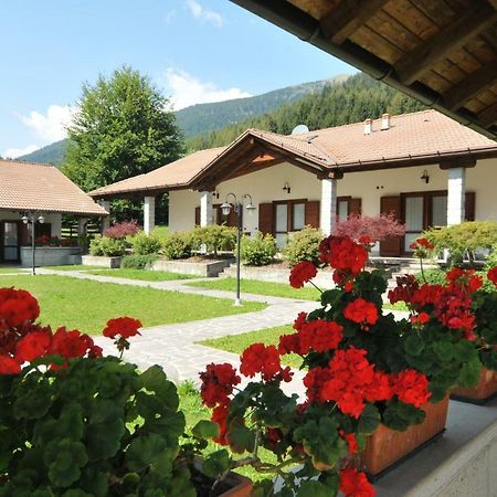 Residence Cirese Borno Zewnętrze zdjęcie